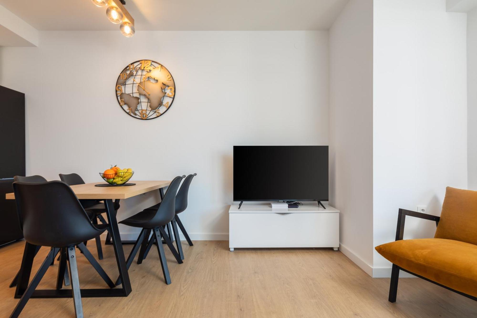 East Side Apartment Omiš Dış mekan fotoğraf